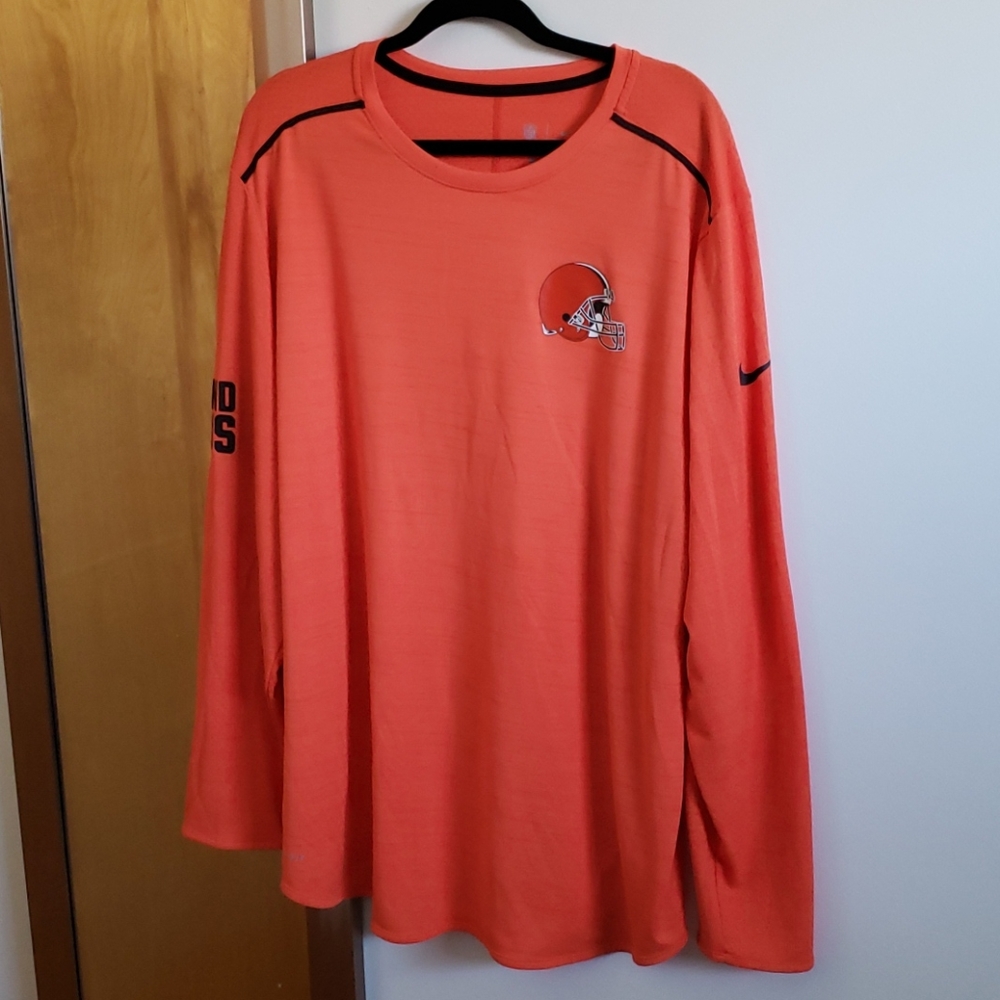Lightweight Cleveland Browns Dri-Fit Shirt